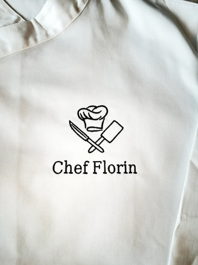 tunica-bucatar-personalizata-broderie-chef-florin