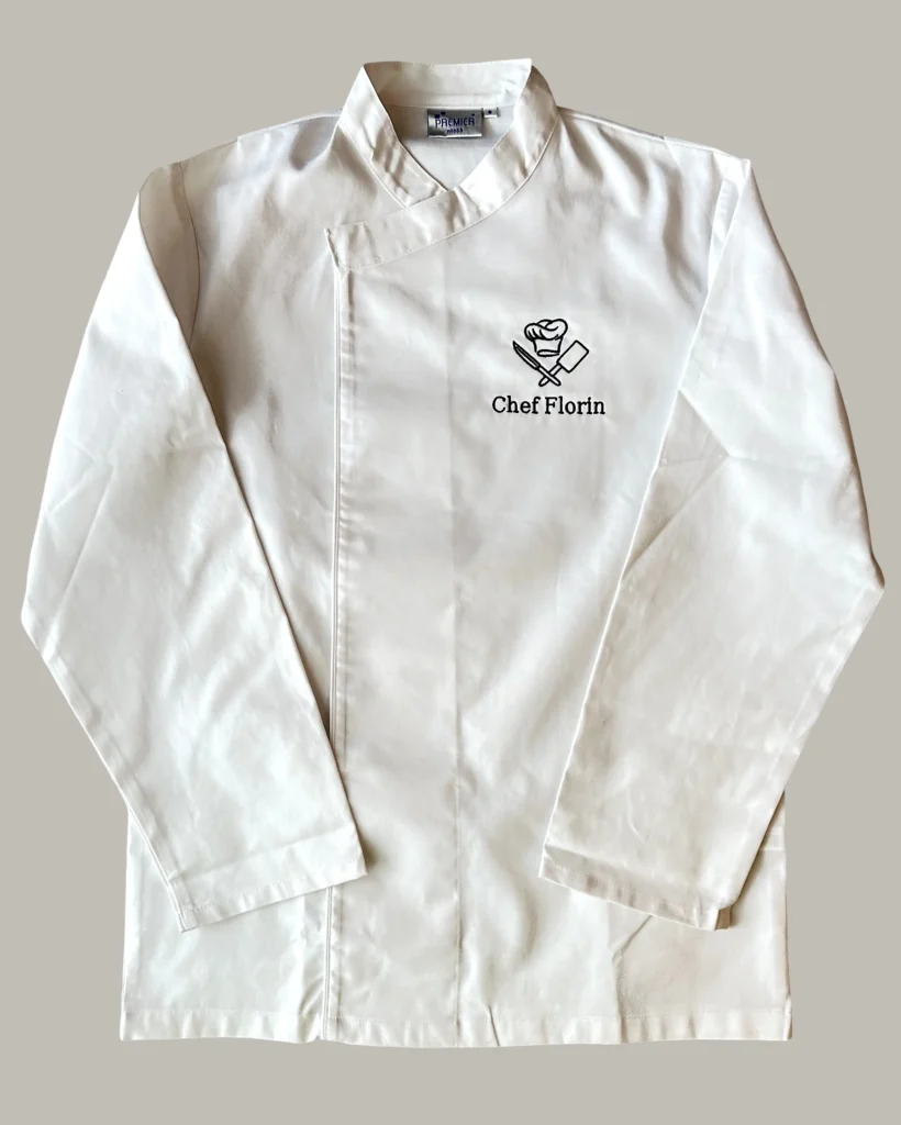 tunica-bucatar-personalizata-broderie-chef-florin